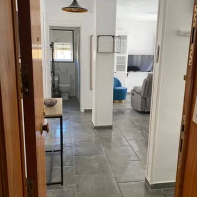 Location d’un appartement confortable avec 2 chambres, 70 m², Alicante, Espagne